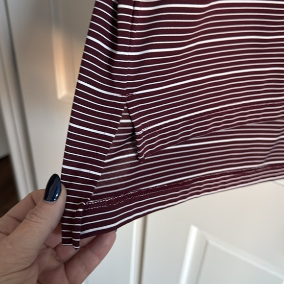 Adidas Climalite polo shirt in burgandy and white stripes size L - Picture 3 of 5
